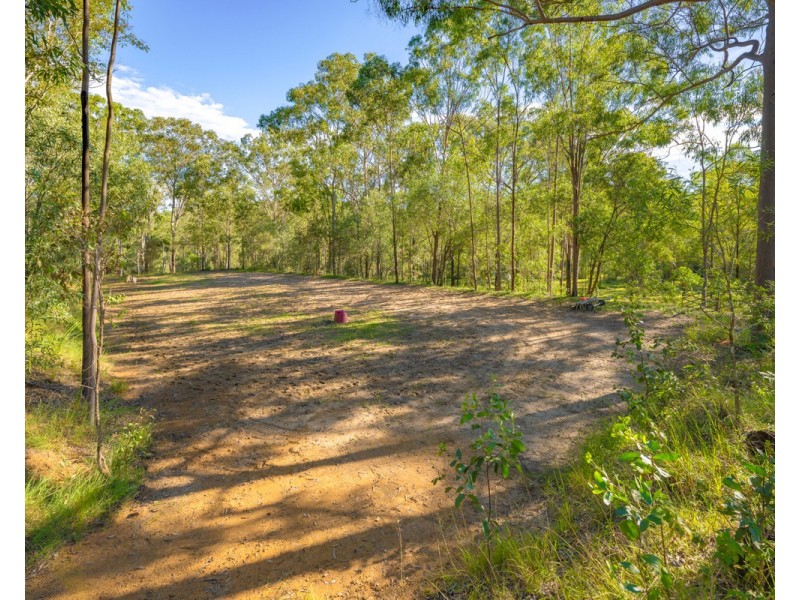 444 Lake Manchester Road, Kholo QLD 4306