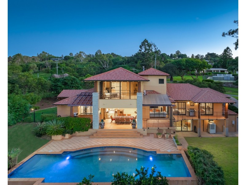 145 Moons Lane, Brookfield QLD 4069