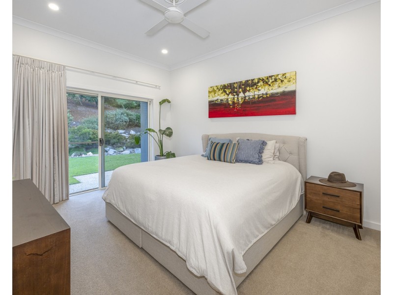 226 Moons Lane, Brookfield QLD 4069