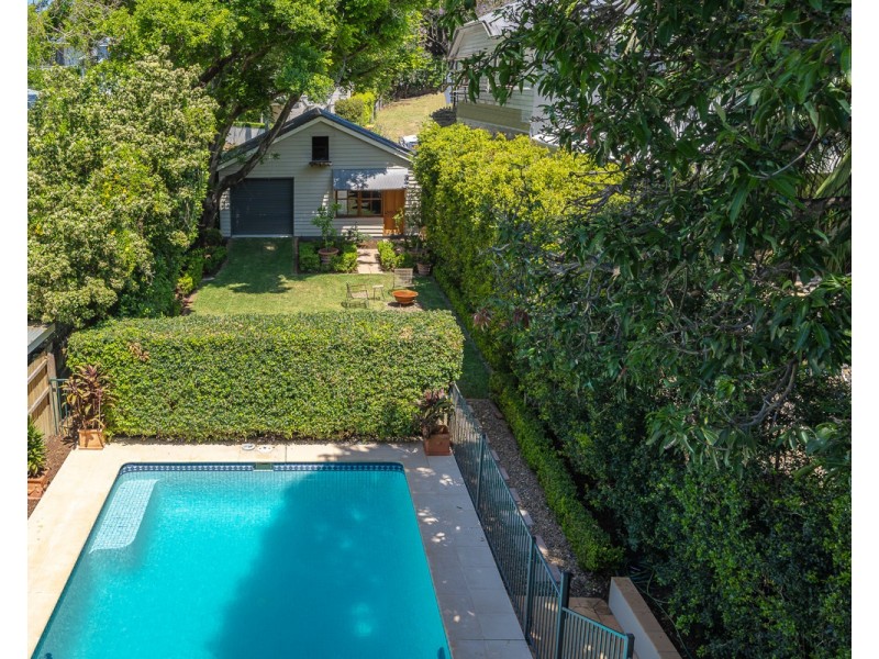 12 Shaw Street, Auchenflower QLD 4066