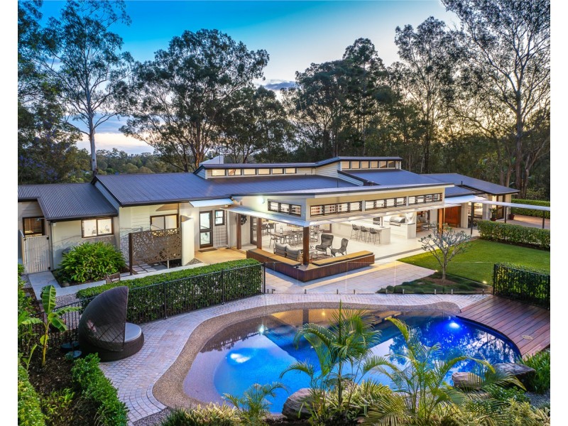 61 Elwood Street, Kenmore Hills QLD 4069