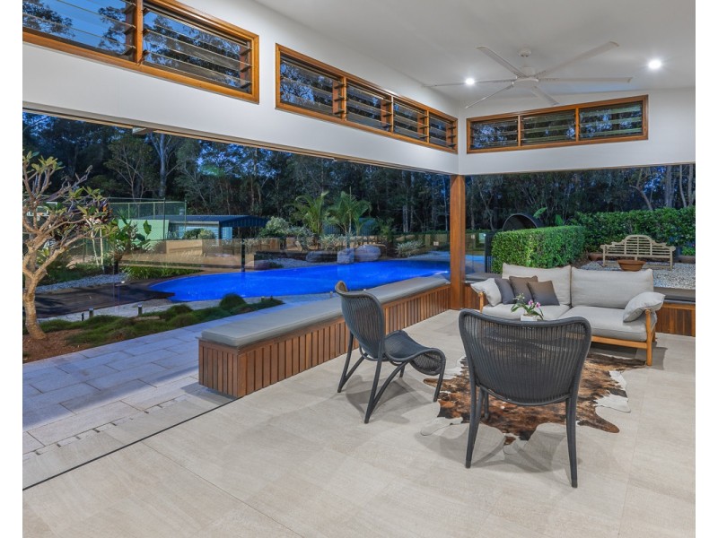 61 Elwood Street, Kenmore Hills QLD 4069