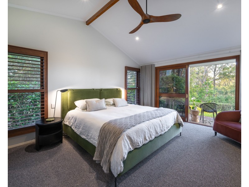 61 Elwood Street, Kenmore Hills QLD 4069