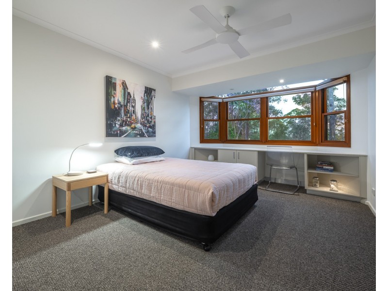 61 Elwood Street, Kenmore Hills QLD 4069