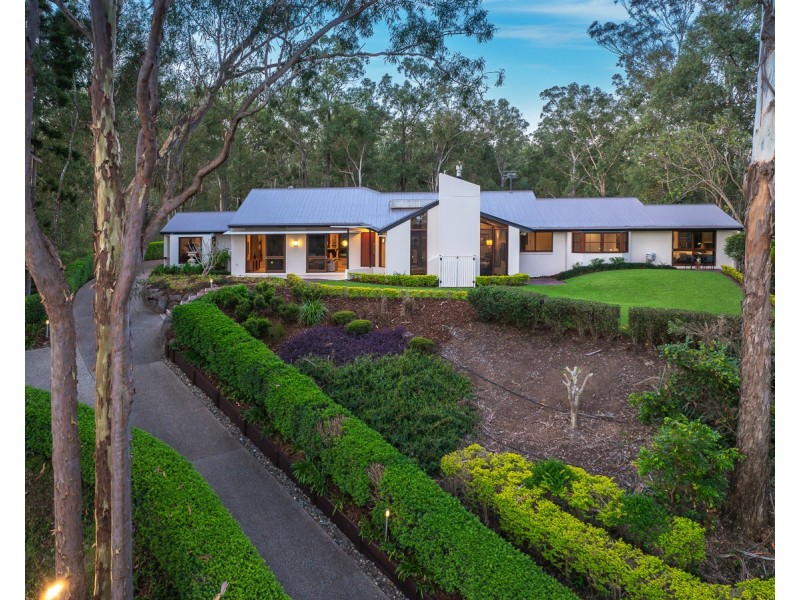 61 Elwood Street, Kenmore Hills QLD 4069