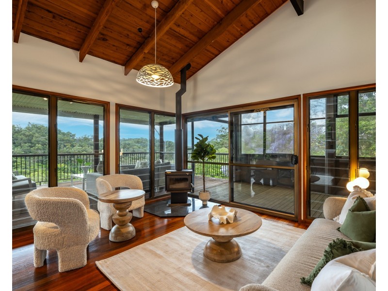 192 Pacey Road, Upper Brookfield QLD 4069