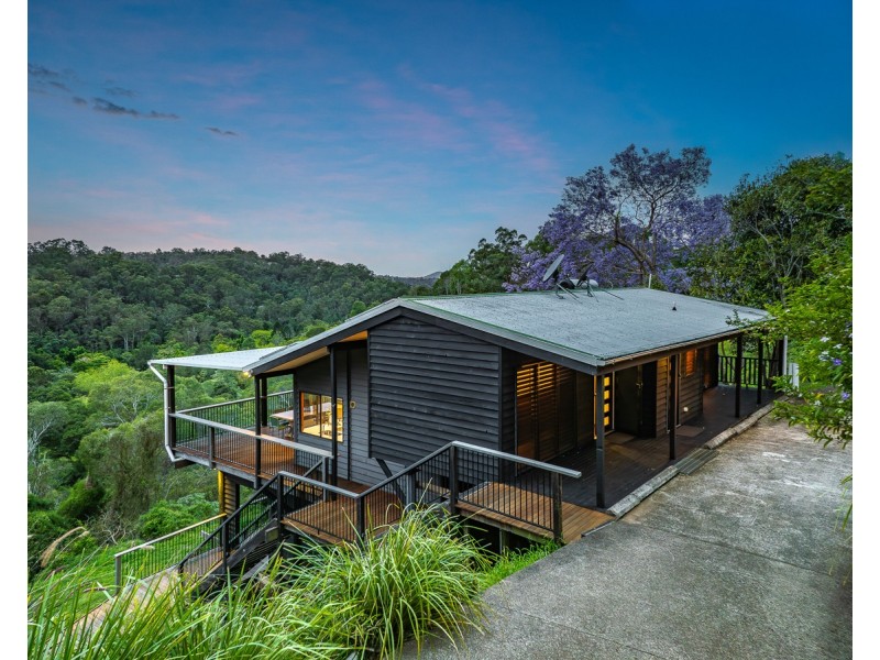 192 Pacey Road, Upper Brookfield QLD 4069