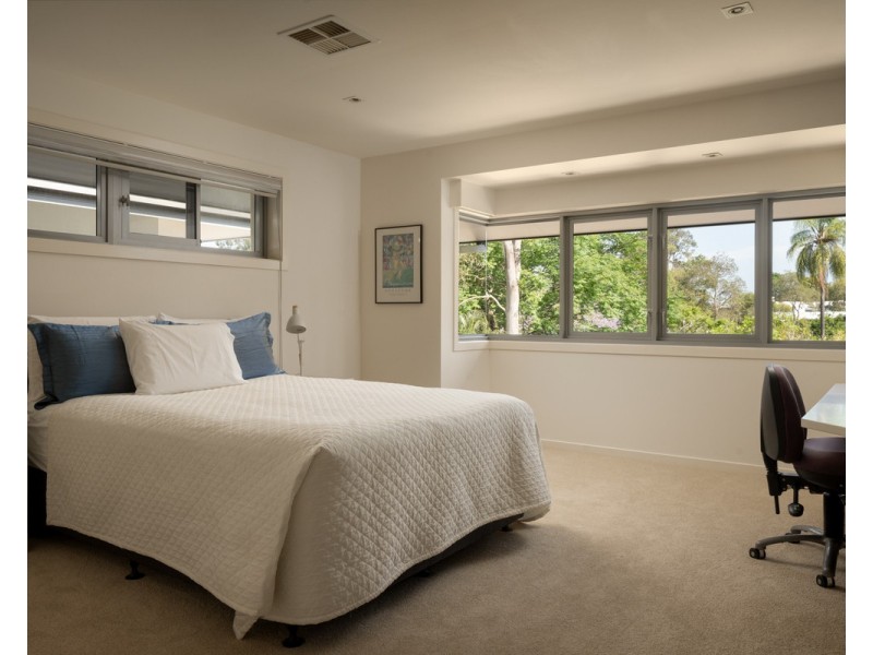 59 Gilgandra Street, Indooroopilly QLD 4068