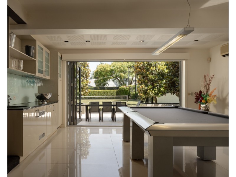 59 Gilgandra Street, Indooroopilly QLD 4068