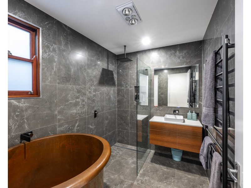 96 Lower Cairns Terrace, Paddington QLD 4064