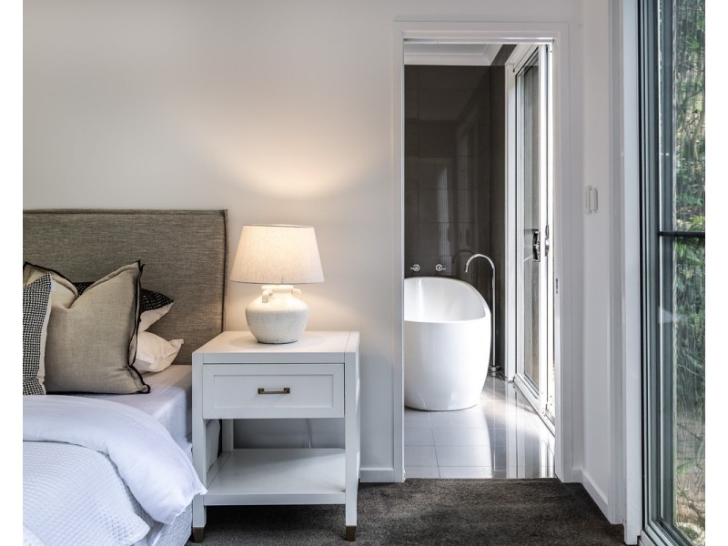 516 Haven Road, Upper Brookfield QLD 4069