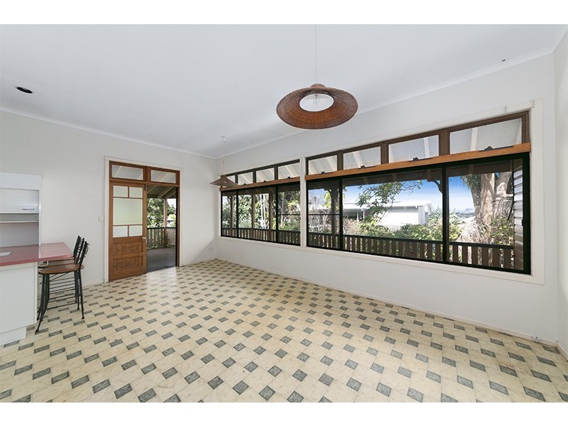 36 Highcrest Avenue, Wavell Heights QLD 4012