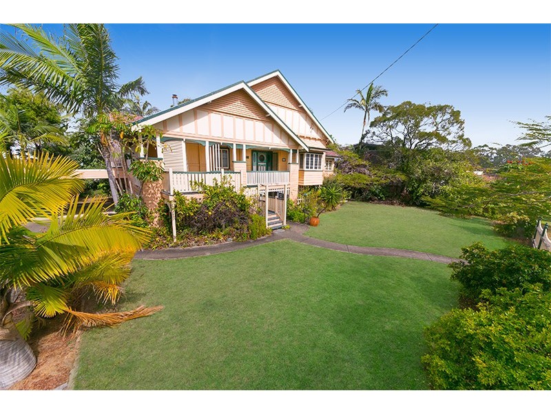 36 Highcrest Avenue, Wavell Heights QLD 4012