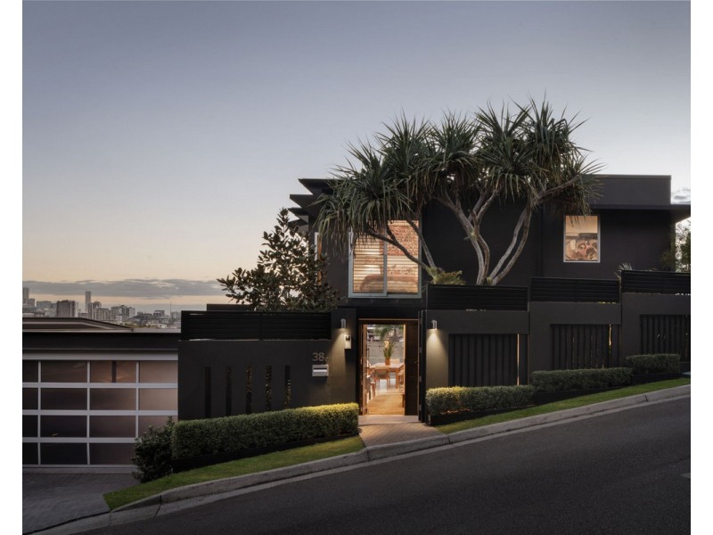 38A Grays Road, Hamilton QLD 4007