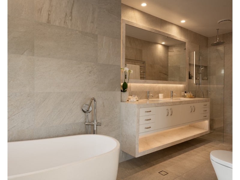 38A Grays Road, Hamilton QLD 4007