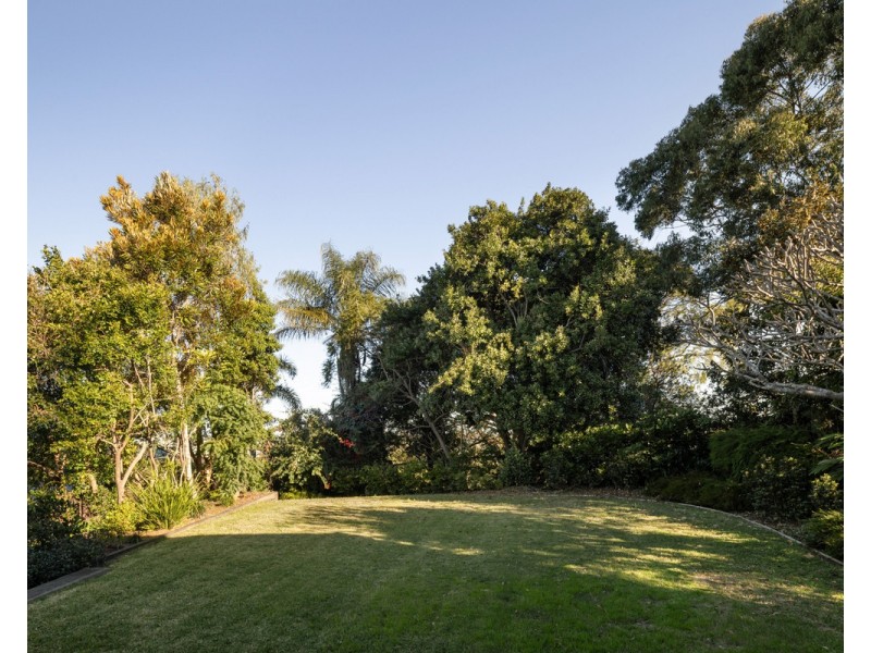 35 Victoria Crescent, Toowong QLD 4066