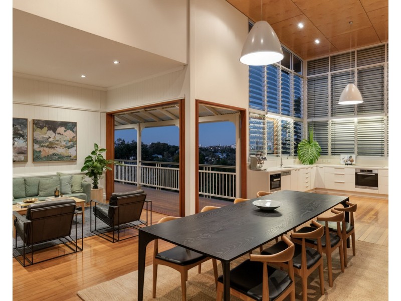 35 Victoria Crescent, Toowong QLD 4066