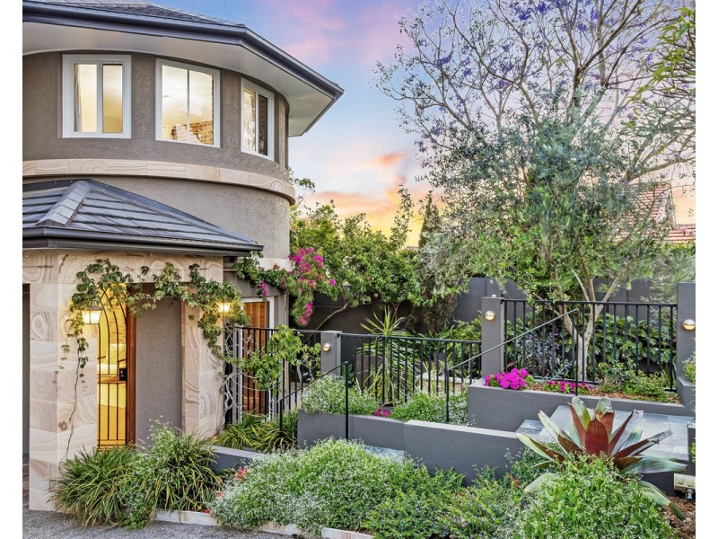 21 Garfield Drive, Paddington QLD 4064