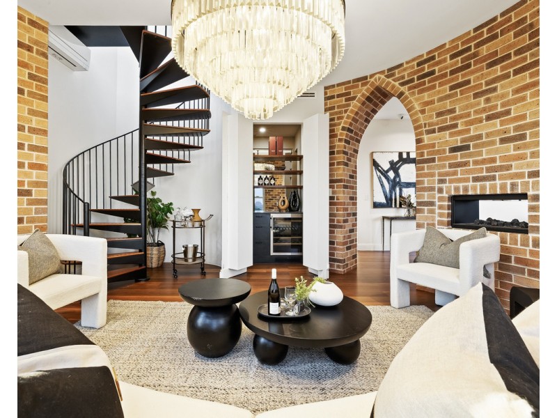 21 Garfield Drive, Paddington QLD 4064