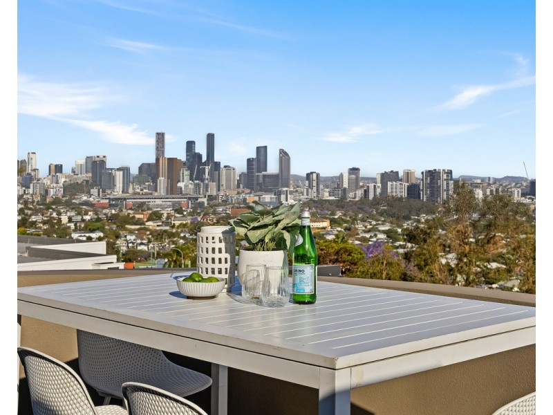 21 Garfield Drive, Paddington QLD 4064