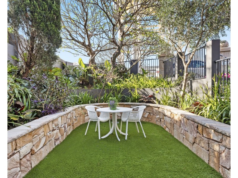 21 Garfield Drive, Paddington QLD 4064