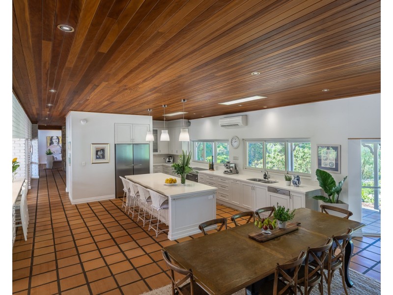 29 Sassafras Street, The Gap QLD 4061