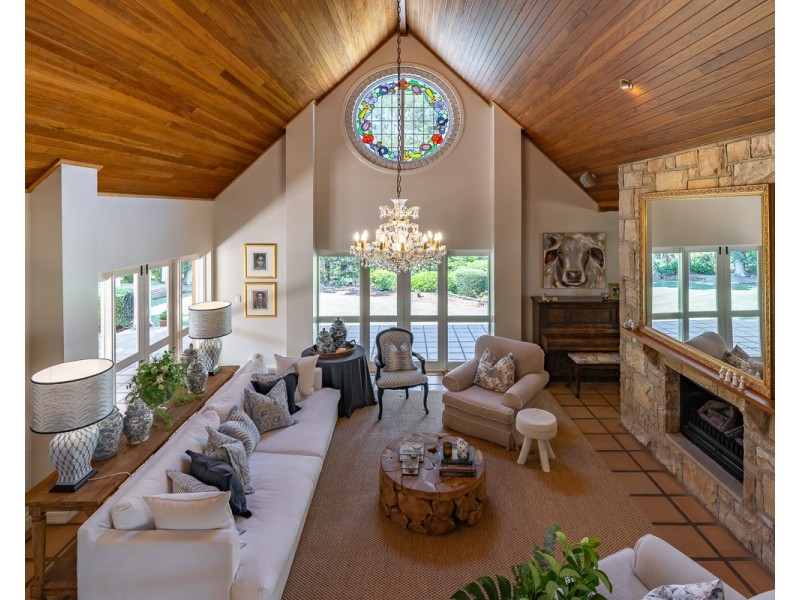 29 Sassafras Street, The Gap QLD 4061