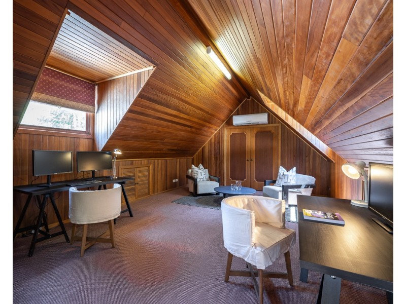 29 Sassafras Street, The Gap QLD 4061