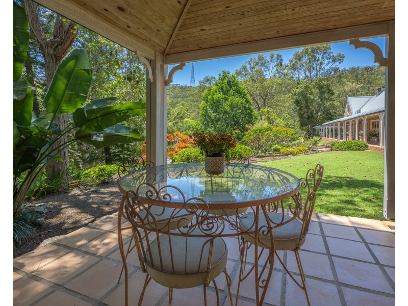 29 Sassafras Street, The Gap QLD 4061