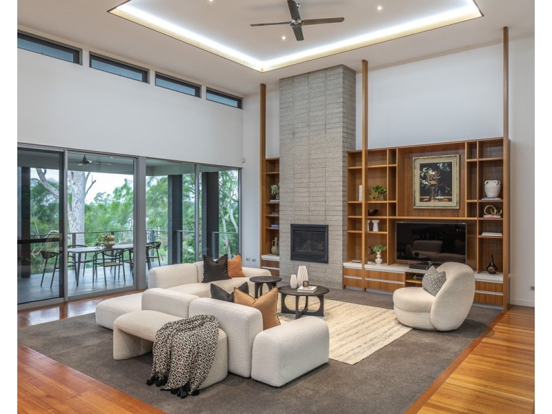 298 Jesmond Road, Fig Tree Pocket QLD 4069