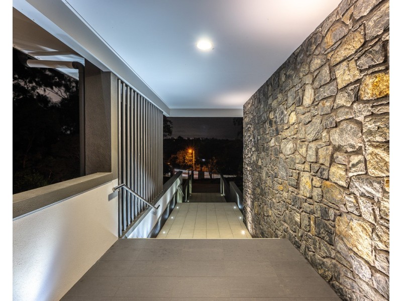 298 Jesmond Road, Fig Tree Pocket QLD 4069