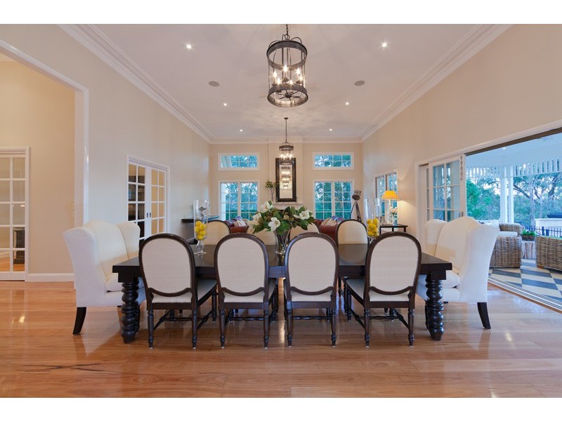 654 Upper Brookfield Road, Upper Brookfield QLD 4069