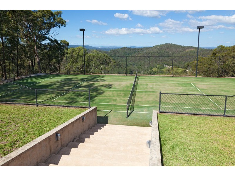 654 Upper Brookfield Road, Upper Brookfield QLD 4069