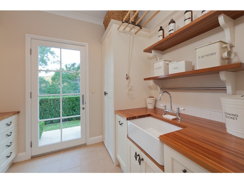 654 Upper Brookfield Road, Upper Brookfield QLD 4069