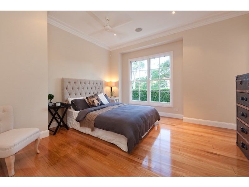 654 Upper Brookfield Road, Upper Brookfield QLD 4069