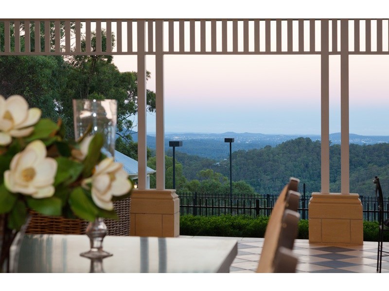 654 Upper Brookfield Road, Upper Brookfield QLD 4069