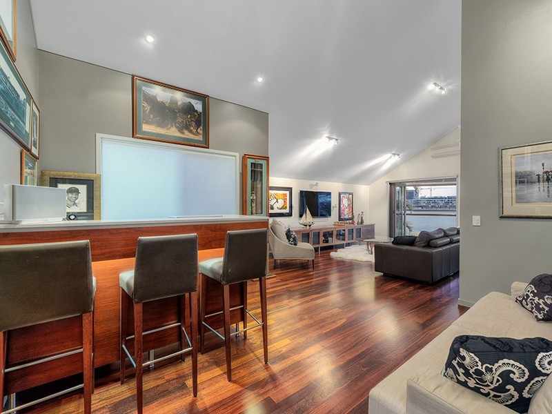 56 Quay Street, Bulimba QLD 4171