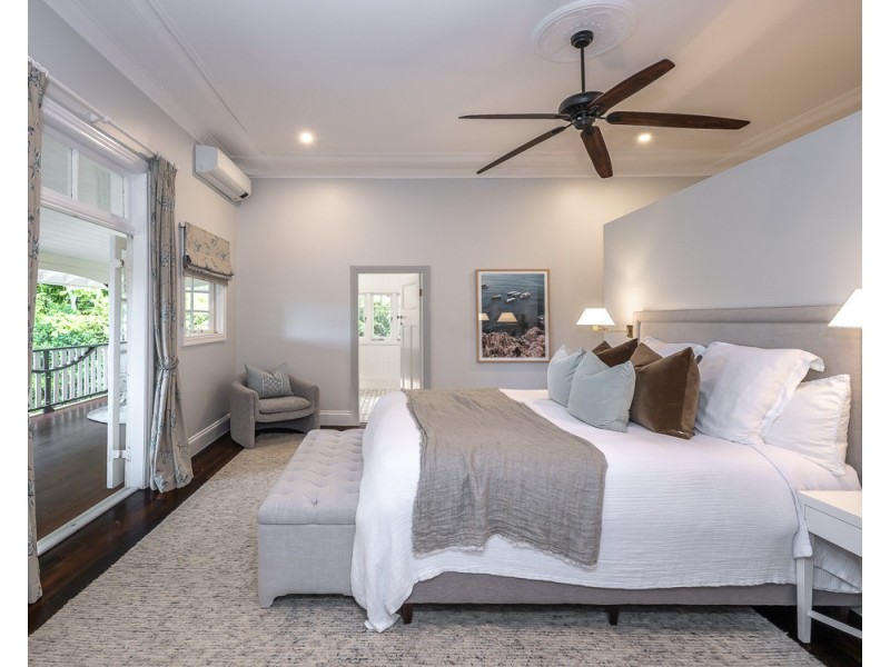 82 Airlie Road, Pullenvale QLD 4069
