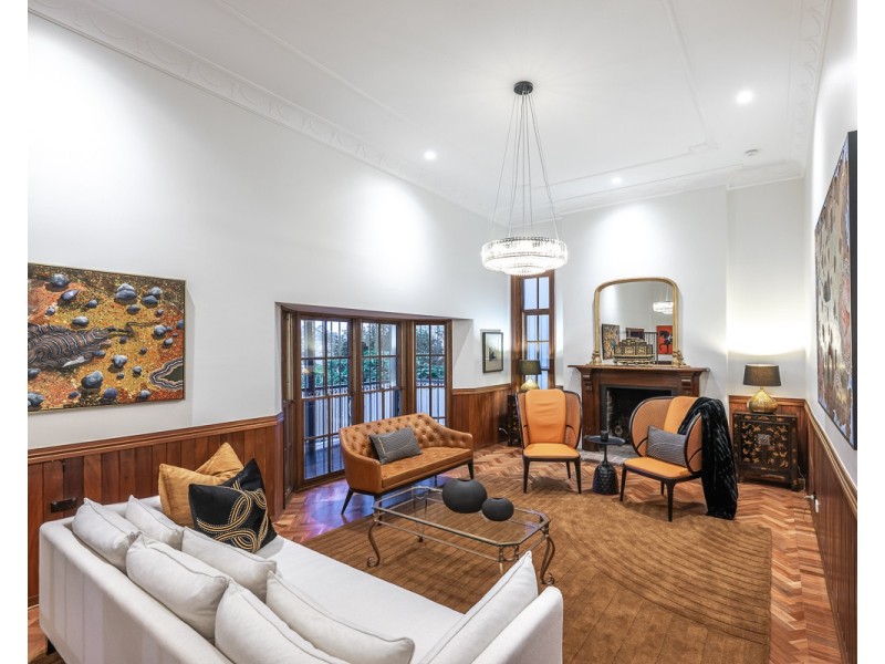 16 Owen Lane, Auchenflower QLD 4066