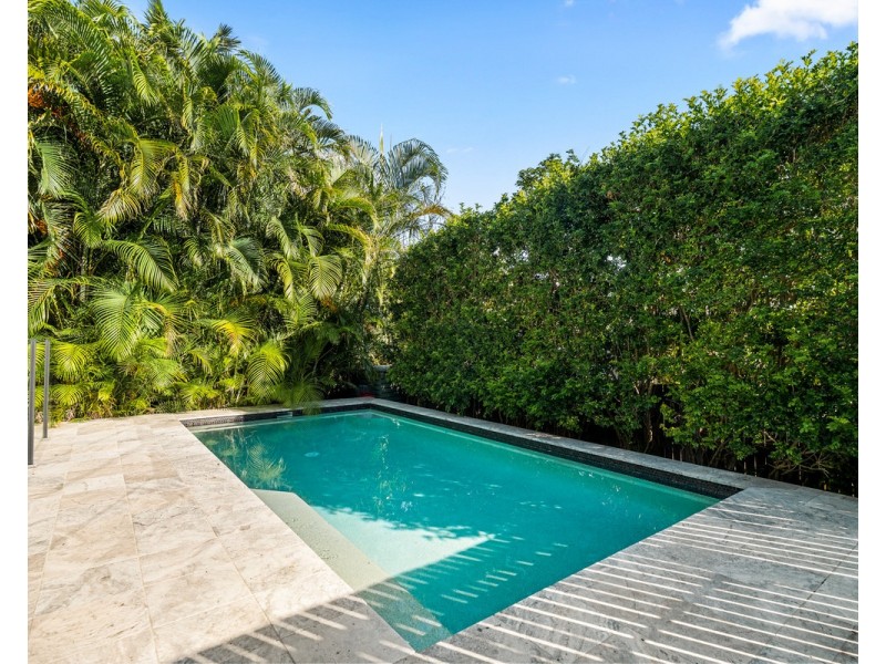 12 Aldridge Street, Auchenflower QLD 4066