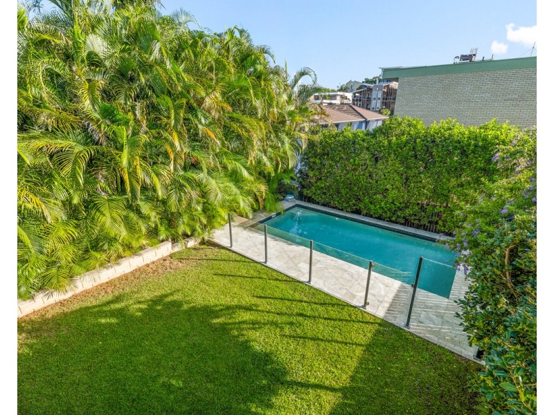 12 Aldridge Street, Auchenflower QLD 4066