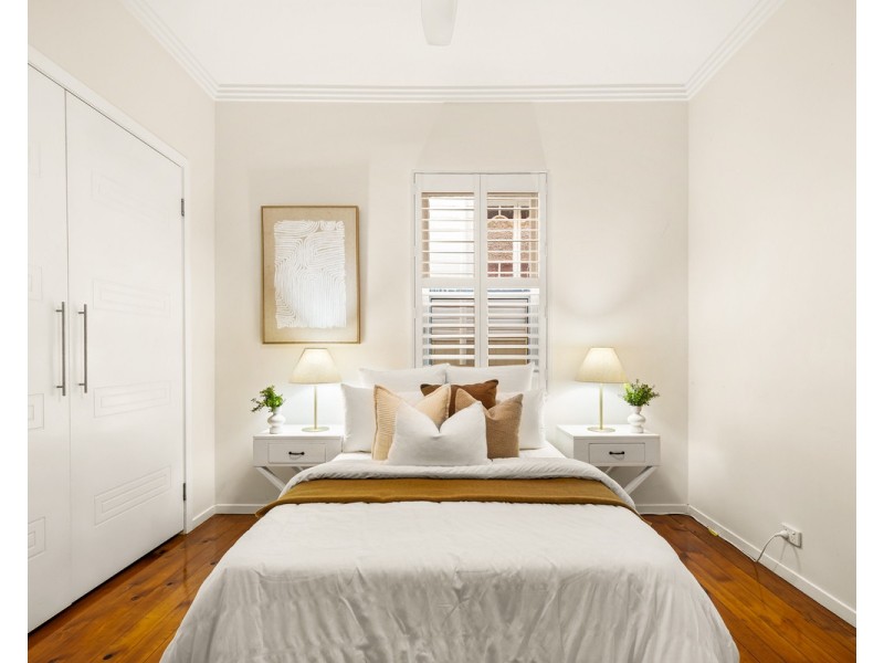 12 Aldridge Street, Auchenflower QLD 4066