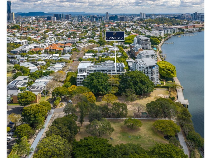 4722/40 Hollins Crescent, New Farm QLD 4005