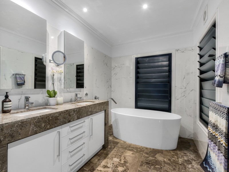 70 Thomas Street, Auchenflower QLD 4066