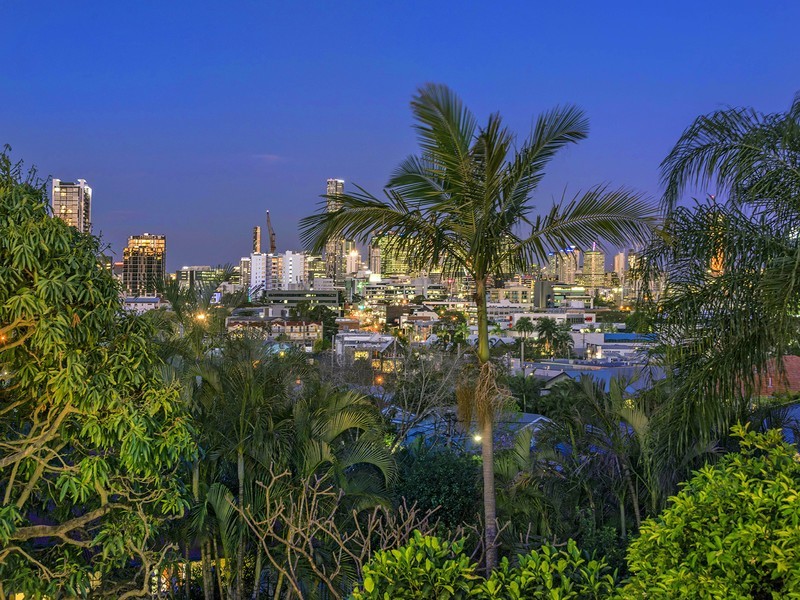 21 Hobbs Street, Auchenflower QLD 4066