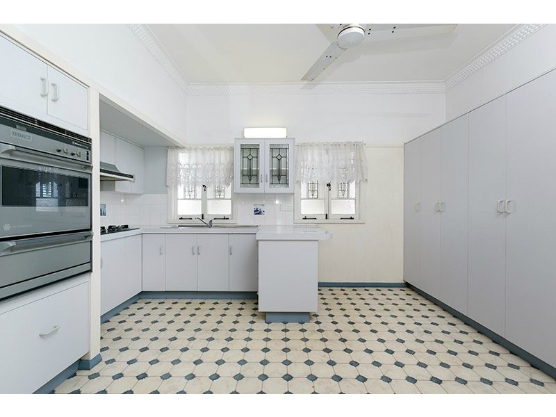 Greenslopes QLD 4120