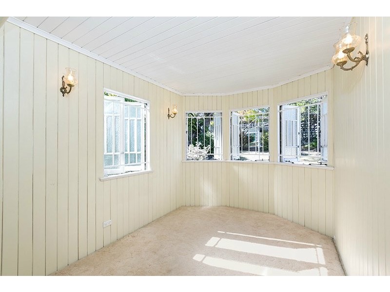 Greenslopes QLD 4120