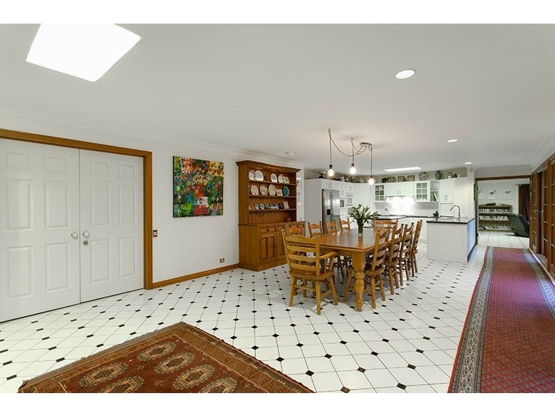 25 Walsall St, The Gap QLD 4061