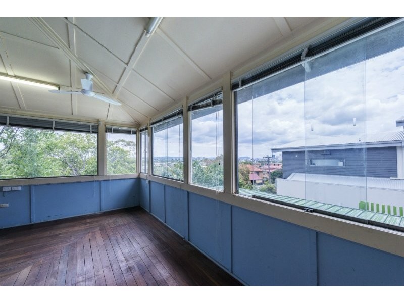 Coorparoo QLD 4151