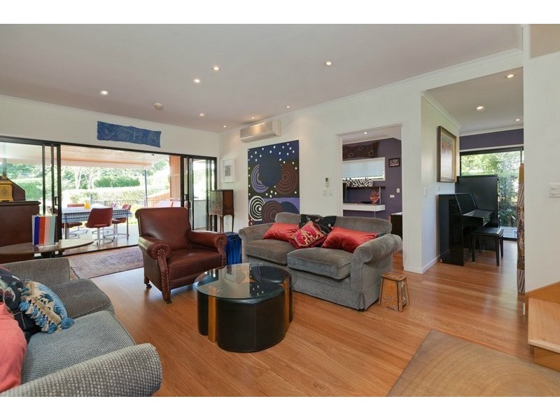99 Cubberla St, Fig Tree Pocket QLD 4069